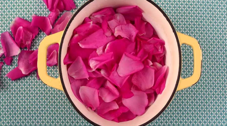 how to Make Rosewater